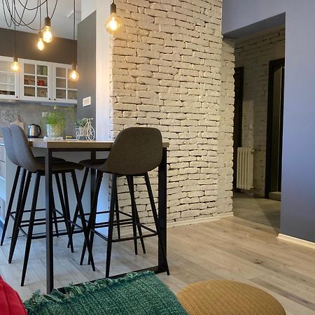 Mihajlovik Lux Apartment In Heart Of Скопье Экстерьер фото